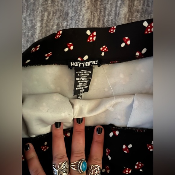Hot Topic Mushroom Mini Skirt size Large - Picture 2 of 2